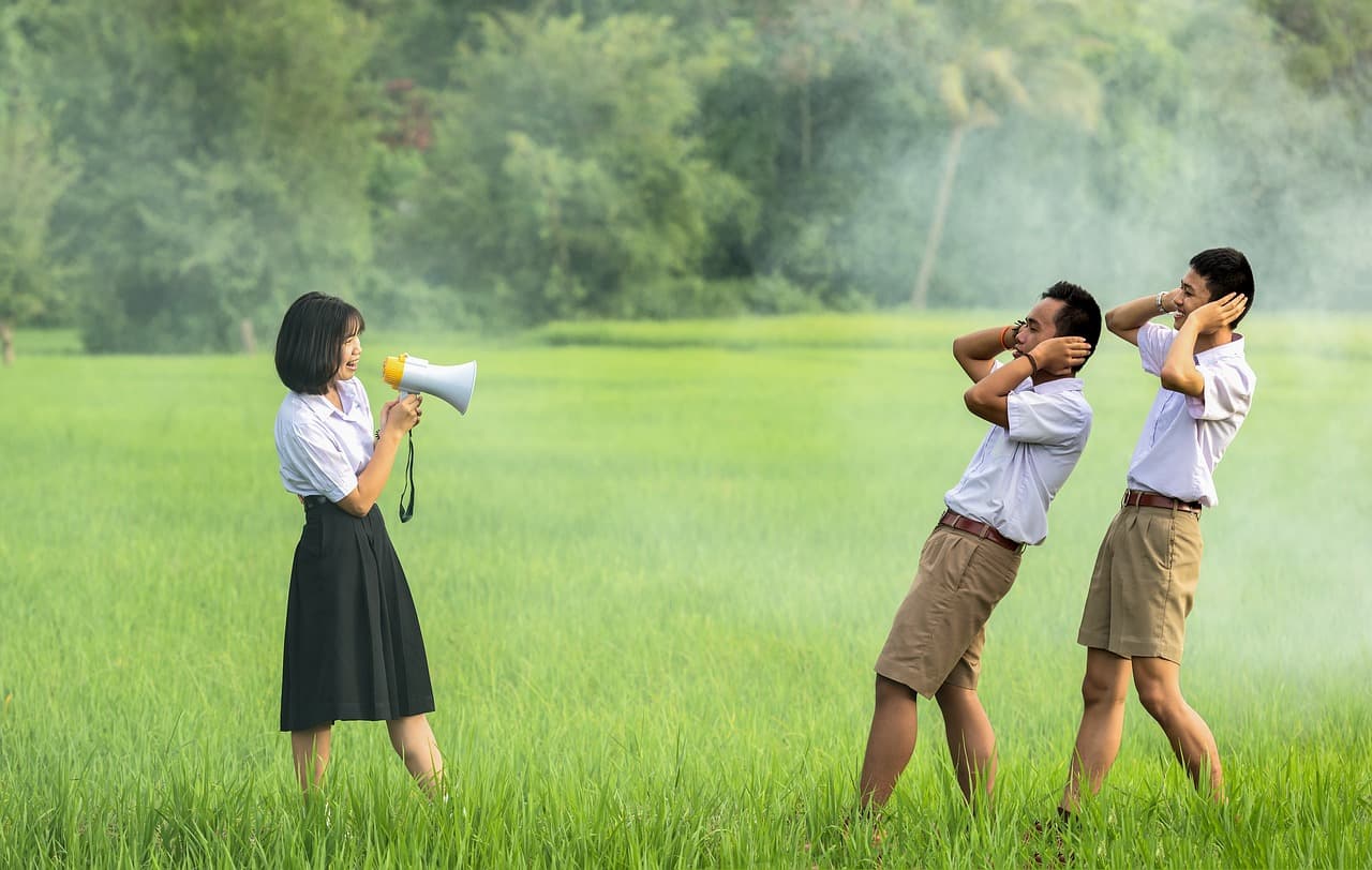 The Importance of Communication in Attracting and Retaining Shareholders